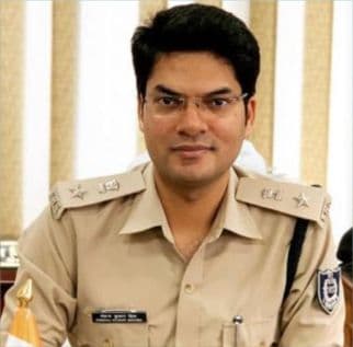 HON. PANKAJ KUMAR MISHRA (IRS)